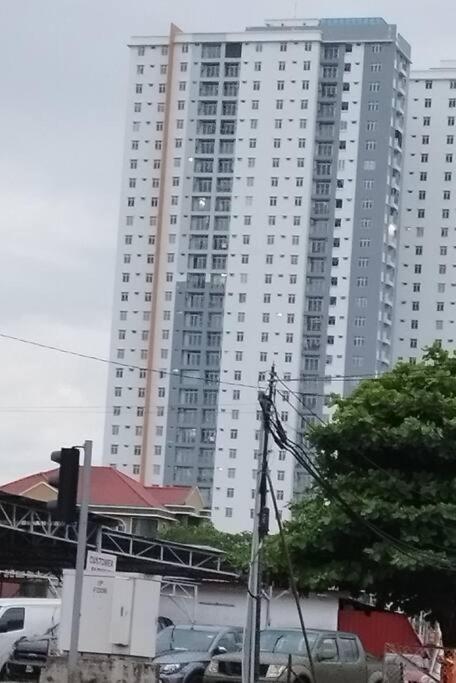Spaces 3bed New @ Kg Paloh *